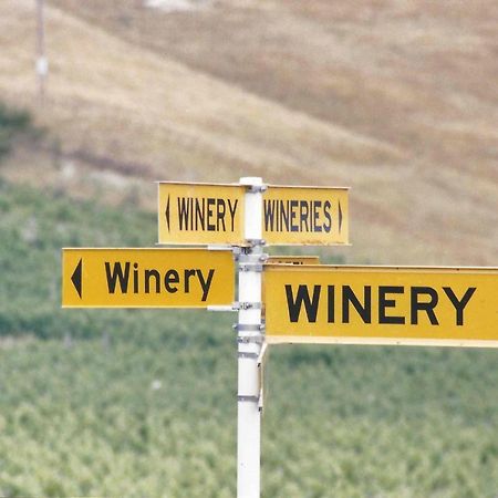 Tuki Vineyard Cottage Havelock North Ngoại thất bức ảnh